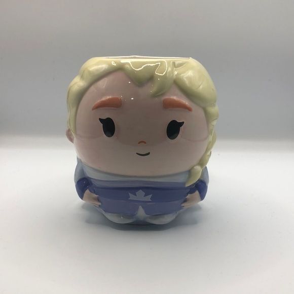 🔴 2 for$25 Elsa Frozen 3D Mug Molded Figure Cup Ceramic - Picture 1 of 5
